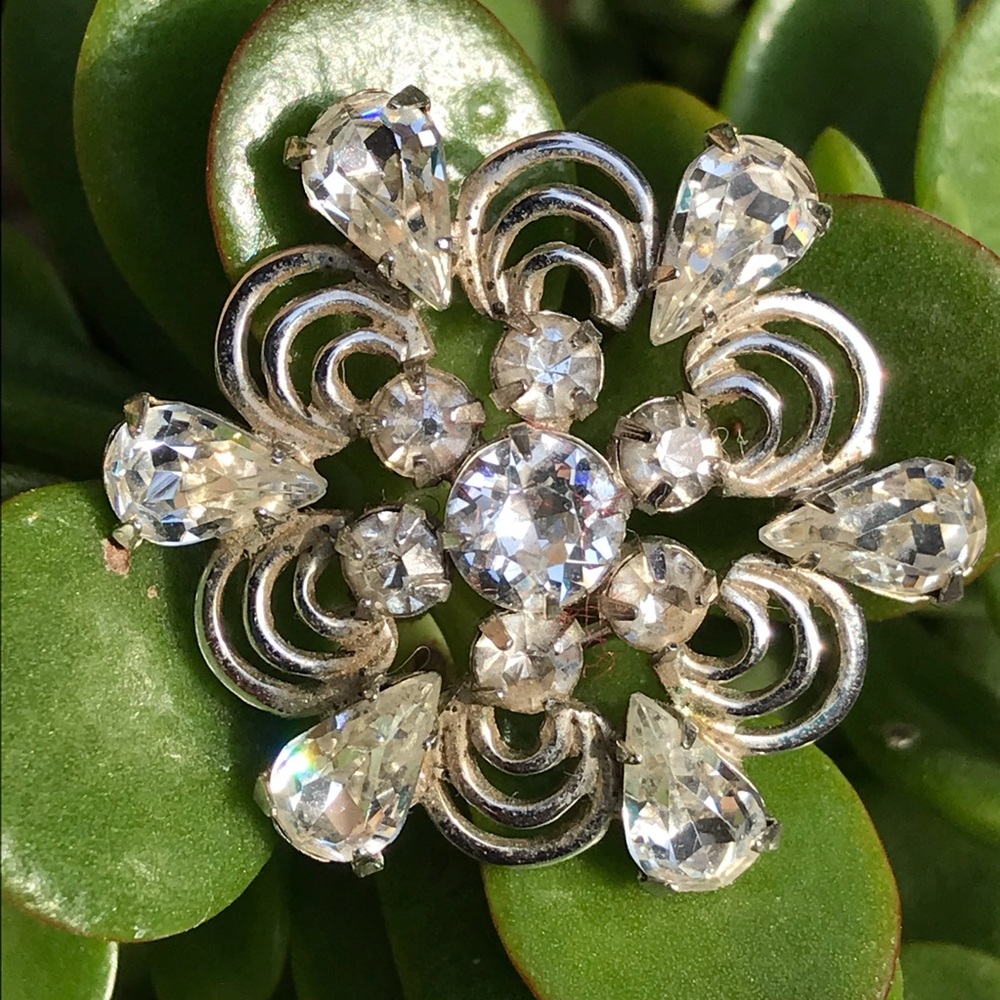 VTG Large Rhinestone Brooch